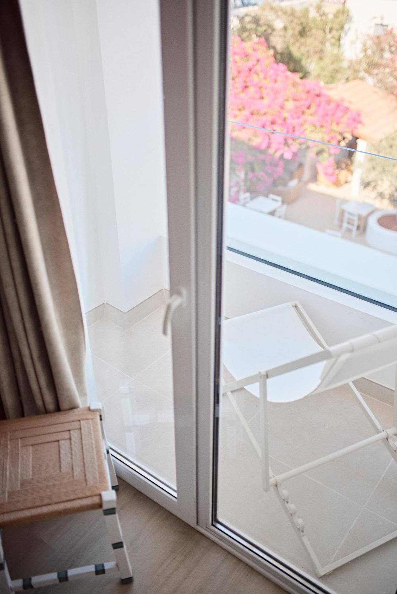 Ibara Ibiza Hotel Boutique เอสกานา ภายนอก รูปภาพ